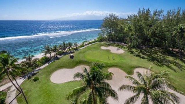 モーレア島・ゴルフツアー モーレア・グリーンパール・ゴルフコース