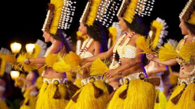 ビュッフェディナー＆タヒチアンダンスショー