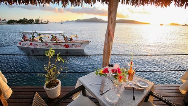 サンセットクルーズ＆ロマンティックディナー