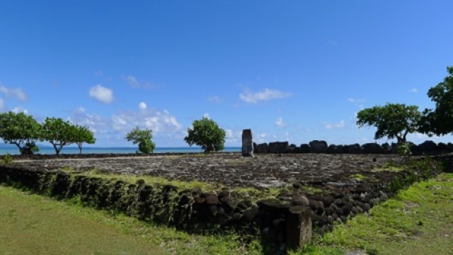 ライアテア島観光