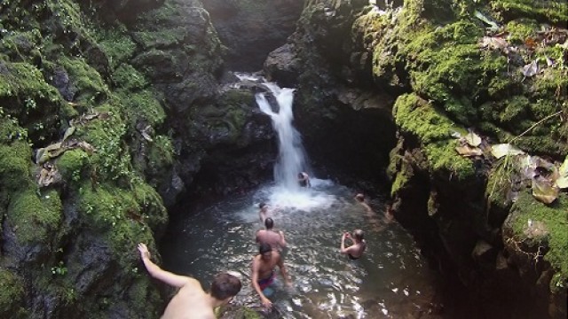 チョーポー＆タヒチイティ１日ツアー