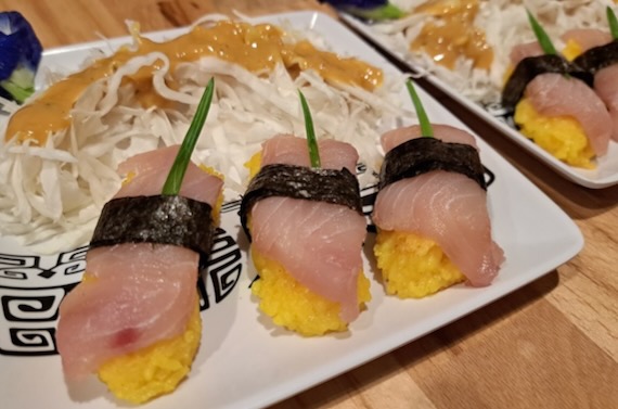 ダイニング/ Dining